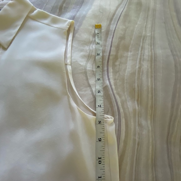 VINCE SLEEVELESS BLOUSE - Picture 8 of 11